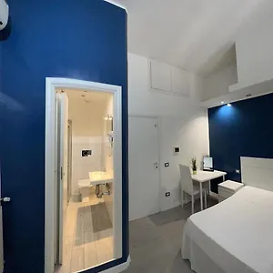 Boutique Rome